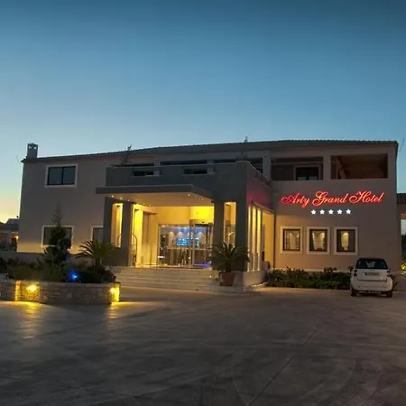 Arty Grand Hotel