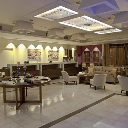 Arty Grand Hotell