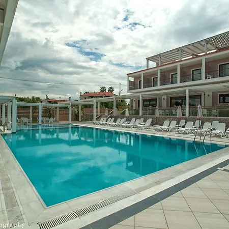 Hotel Arty Grand