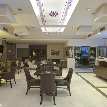 Arty Grand 5* Ancient Olympia