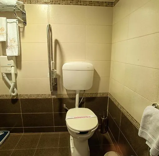 Szálloda Arty Grand Olümpia