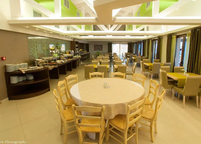 Arty Grand 5* Olümpia