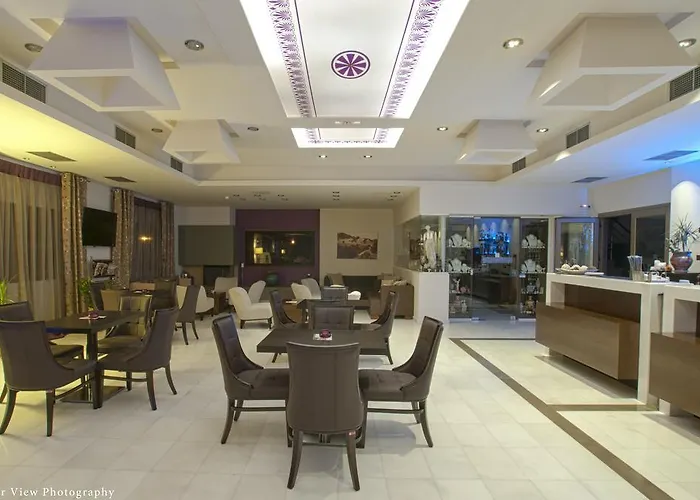 Arty Grand 5* Olümpia